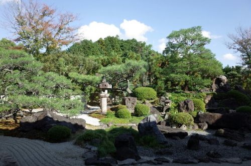 妙満寺～「雪月花」三名園の一つ「雪の庭」～