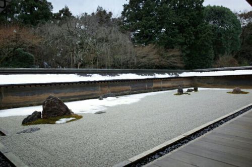龍安寺～雪の降り積もるのも美しい石庭～