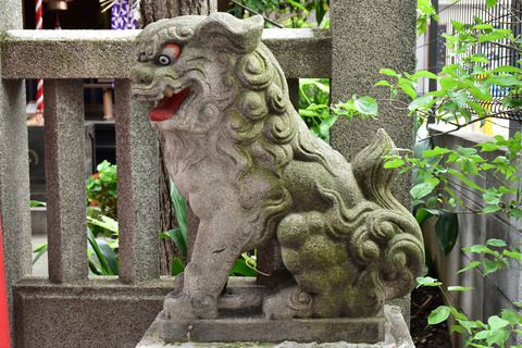 三光稲荷神社の狛犬達