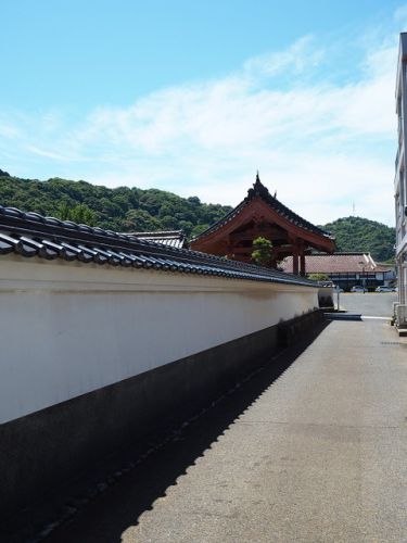 萬福寺の雪舟庭と個性的な御朱印（島根県益田市）