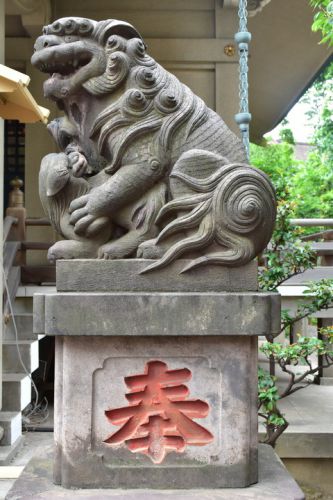 上目黒氷川神社の狛犬達