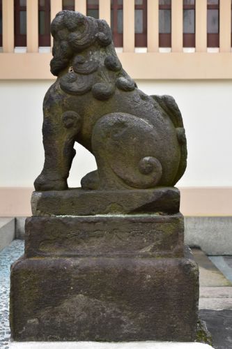 高輪神社の狛犬達