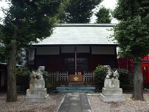 小石川諏訪神社 - 南北朝時代の創建・「思いの森」と呼ばれる場所に建つお社