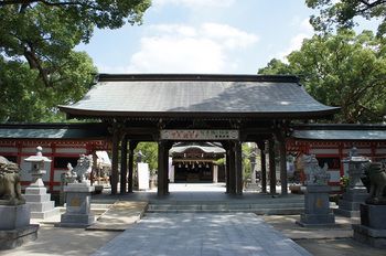 宇美八幡宮　＜福岡・宇美町＞