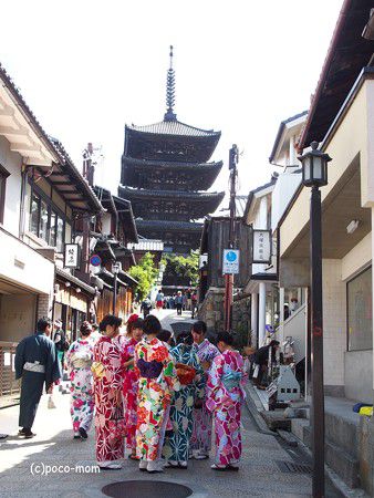 ブラ白マム　八坂の塔、法観寺