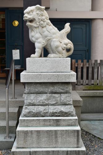 浅草橋須賀神社の狛犬達