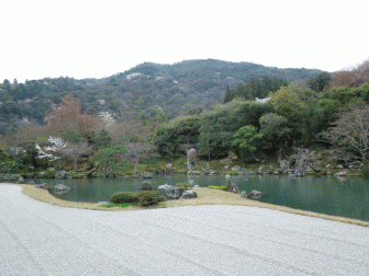 天龍寺庭園の見どころは借景の山と池！歴史や特徴も簡単に解説