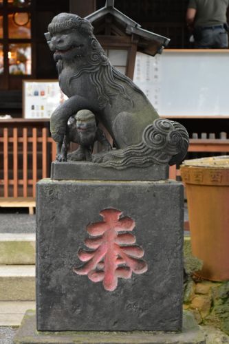 七社神社の狛犬達