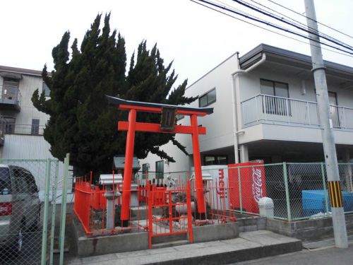 豊倉稲荷大明神 -大阪市此花区桜島-