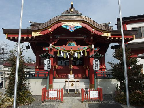 多摩川諏訪神社 - 諏訪大社の御分霊を勧請した、9世紀創建と伝えられる古社