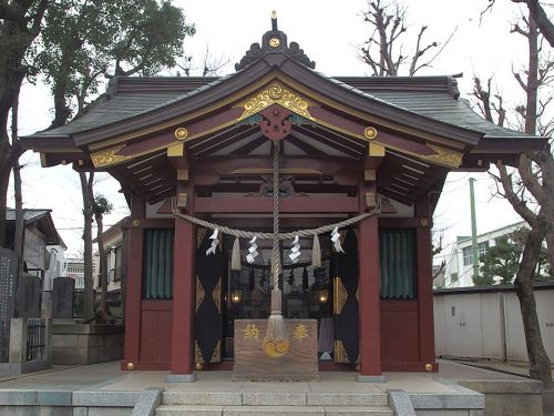 女塚神社 - 遠い鎌倉時代の恋愛悲話を今に伝える神社