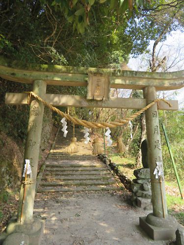 『邪馬台国ラプソディ』　聖地巡礼　5　三女神社