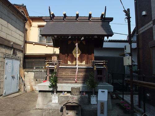 神々森猿田彦神社 - 汐入の胡録神社の御分霊を勧請して創建された神社