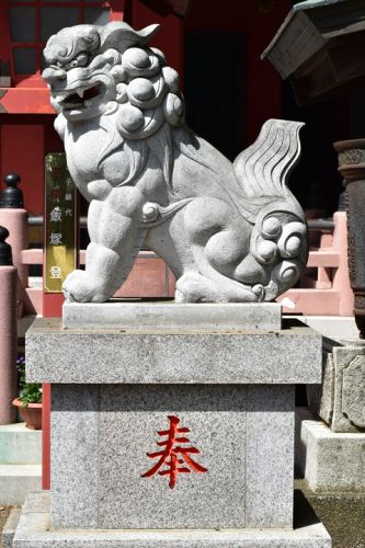 前川神社の狛犬達
