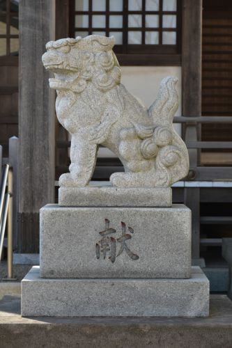 綾瀬神社の狛犬達