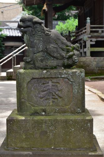 烏山神社の狛犬達