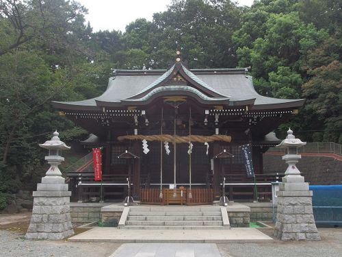馬絹神社 - 古くから「女体権現社」と呼ばれ、地元の氏神様として崇められてきた神社