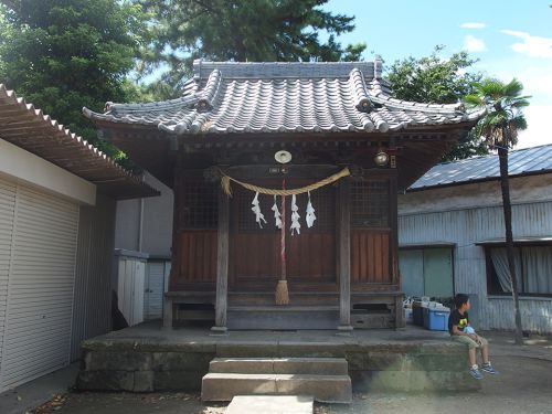 神明神社（川崎市幸区古川町） - 旧戸手古川村に祀られてきた、村民持ちだった神社
