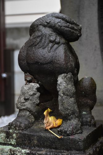 中村八幡神社の狛犬達