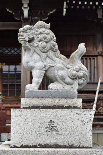 日枝神社（水元）の狛犬達