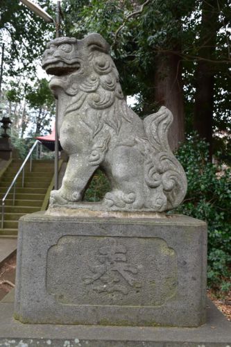 子ノ神社の狛犬達