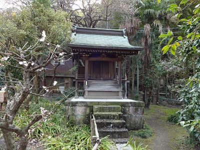 「福徳稲荷神社」（鎌倉市植木）