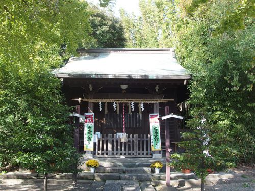 子之神社（横浜市南区堀ノ内町） - 古くからこの地で祀られていたと伝わる、旧堀之内村の鎮守