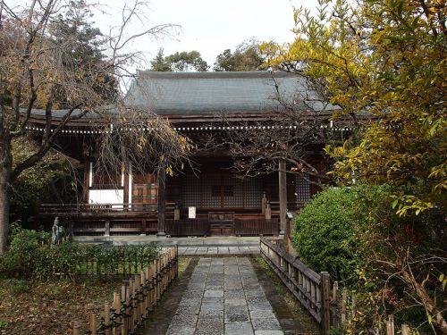王禅寺 - 「東の高野山」と呼ばれ、中世には真言密教の道場にもなっていた古刹