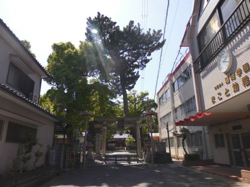 稲荷神社（蔵人稲荷神社） -吹田市豊津町-