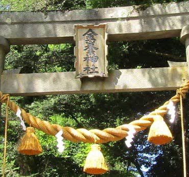 慈恩寺舞楽と平塩熊野神社