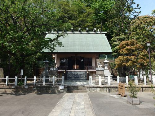 久本神社 - 地域の4社を合祀して明治期に創建された神社