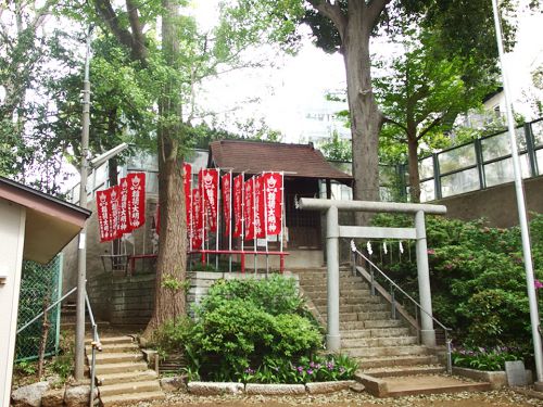石川神社 - 江戸時代創建・村の歴史と共に歩んできた神社