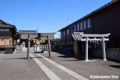 寄巻水神社(三郷市鷹野)