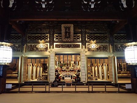 西本願寺の朝のお務め、晨朝に参加、平年と違うところとは