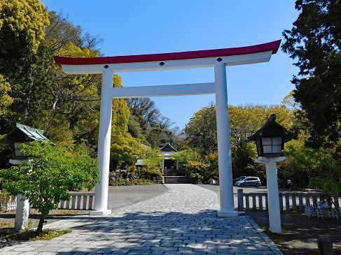 鎌倉宮◆境内散歩（前編）◆一の鳥居・拝殿・本殿・御土牢など
