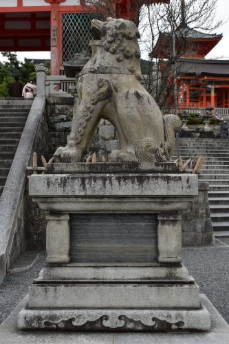 清水寺（京都地主神社）の狛犬達