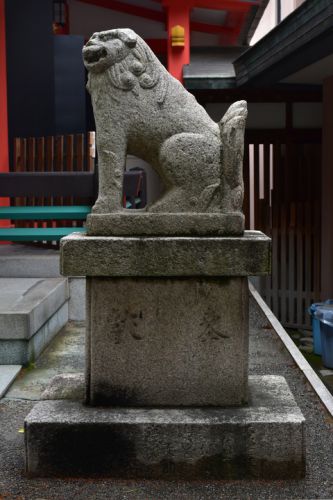 神津神社の狛犬達