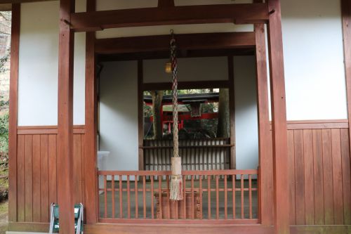 宝塚市の大岩稲荷・知られざる原始信仰を訪ねて!