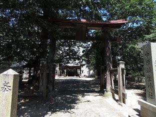   安佐南区　中須稲荷神社を訪ねて（１）狛犬・盃状穴