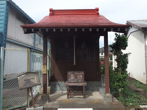 秋葉神社（町田市南町田） - 小学校の横に鎮座している火伏せの神