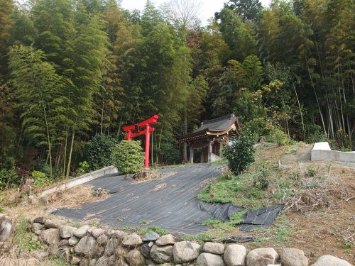 奈良谷戸柊稲荷神社 - 奈良谷戸の一角に祀られたお稲荷さま