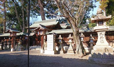 櫻井神社(堺市南区)　・国宝の拝殿を持つ上神谷の八幡さん