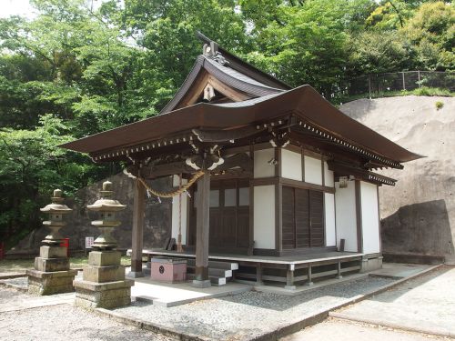 寺家熊野神社 - 「寺家ふるさと村」の中にある神社