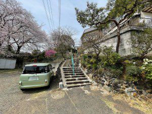 金神神社（川崎市麻生区白鳥） - 富士講を起源にもつ扶桑教による神社