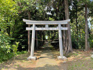 王子神社（横浜市戸塚区柏尾町） - 護良親王の御首が葬られた場所と伝わる神社