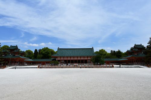 平安神宮（京都市左京区）境内と庭園の写真②